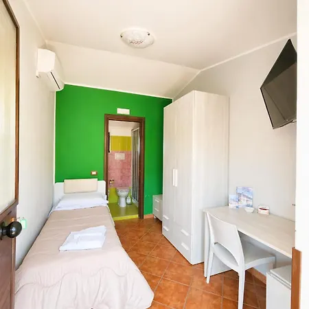Bed & Breakfast Mula Germaneto 3*